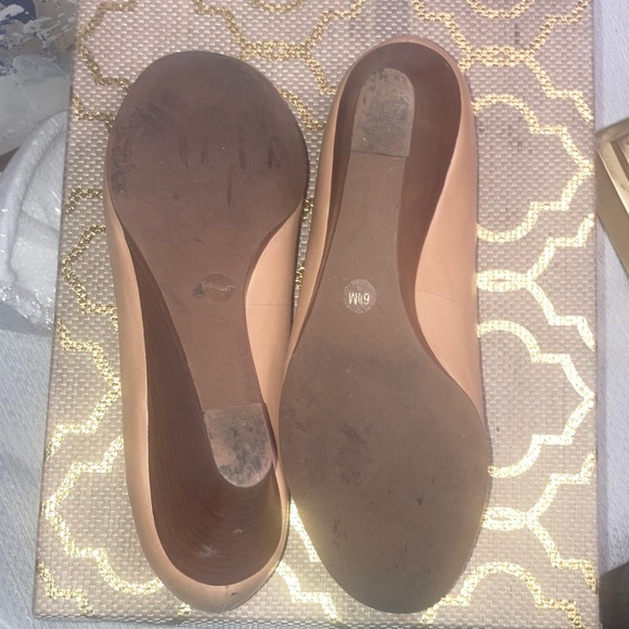 Authentic Tory Burch Lowell New Logo Wedge Pump with Stacked wooden heels - Picture 9 of 17